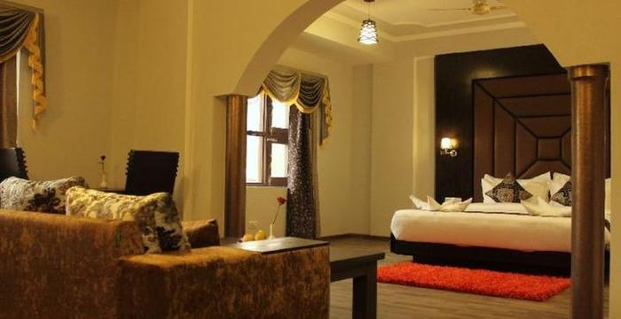 Hotel Solar Residency